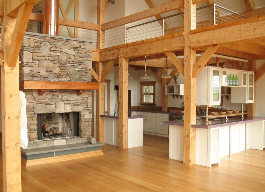 Интерьер деревянного дома