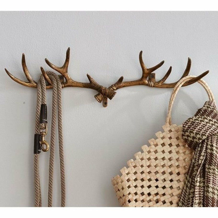 Вешалка из оленьих Рогов