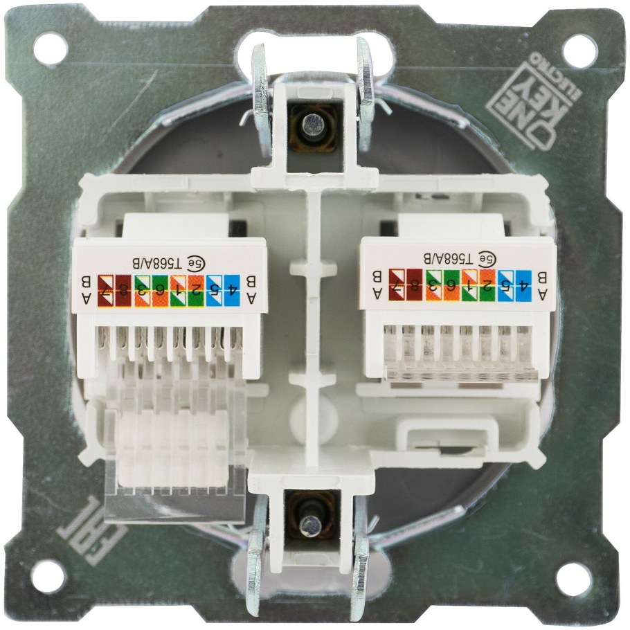 Двойная розетка rj45 Legrand