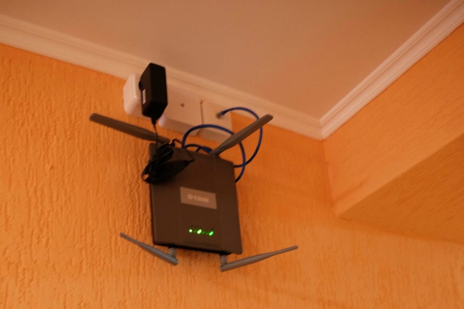 Вай фай роутер в квартире