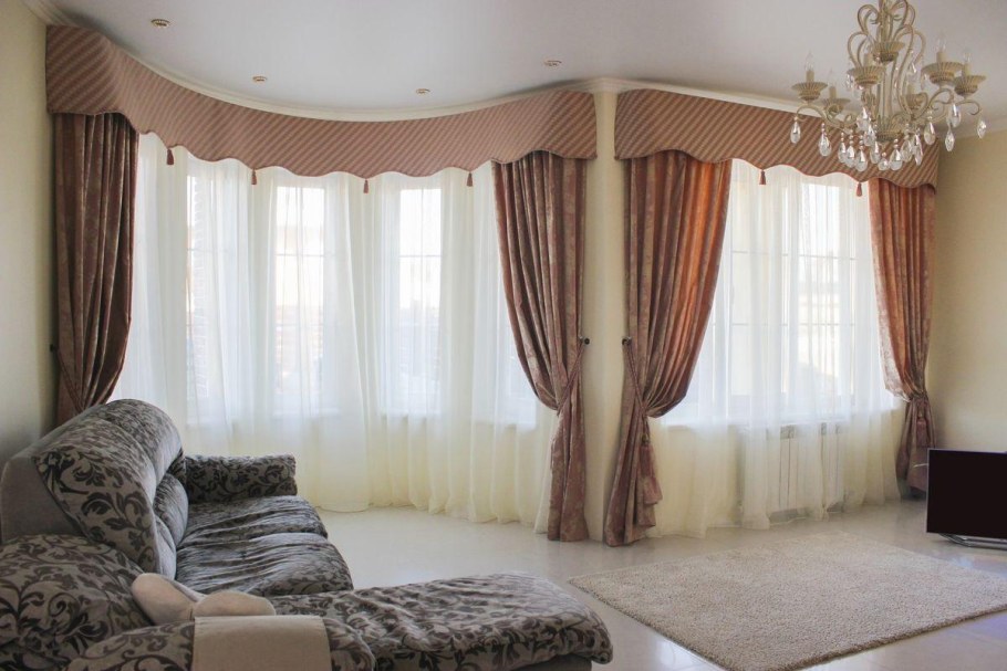 Красивые шторы в гостиную