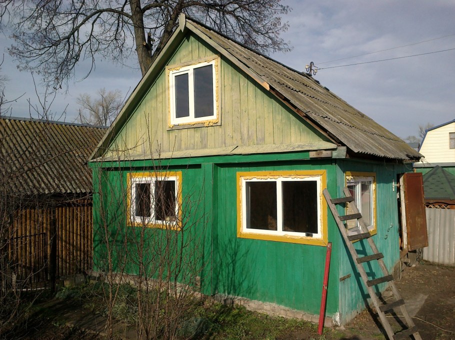 Обновить старый дачный домик