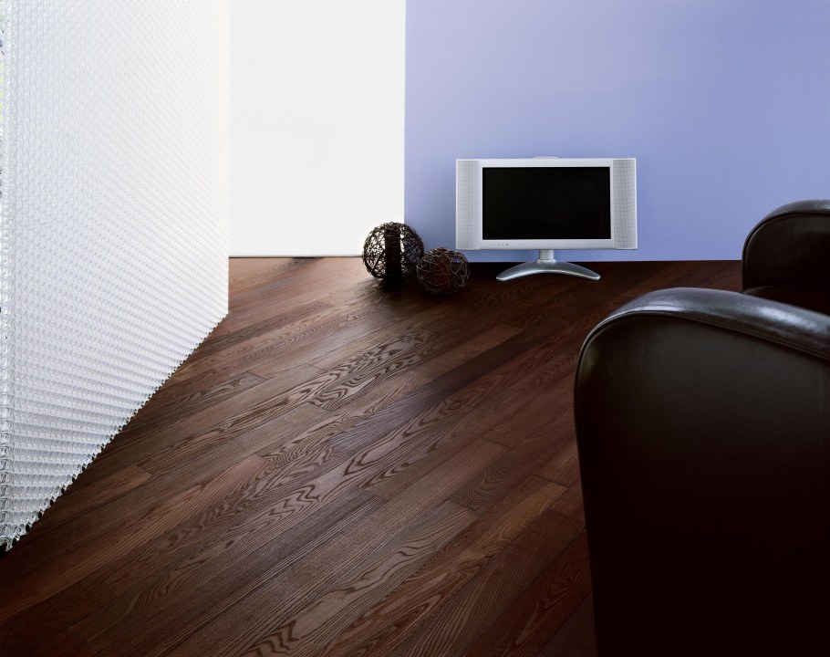 Ламинат дуб темный шоколад