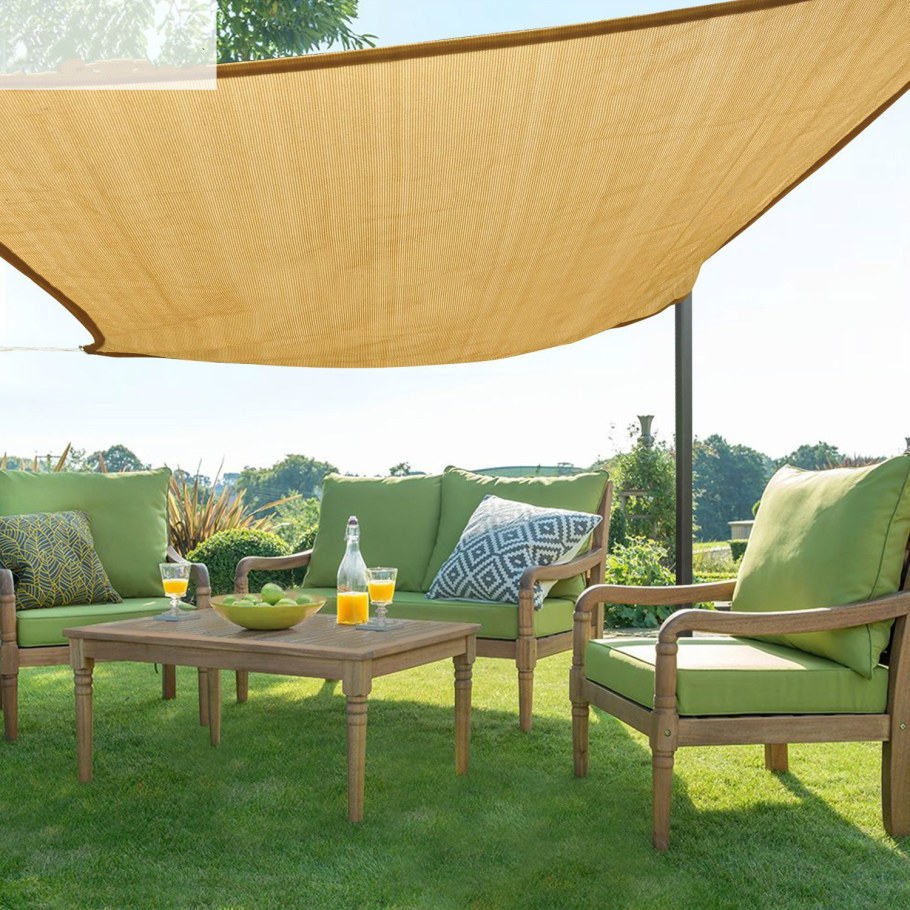 Навес от солнца для дачи