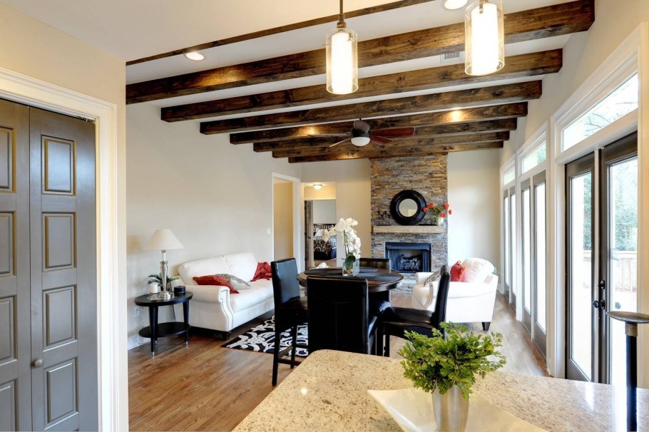 Фальшбалки на потолке лофт