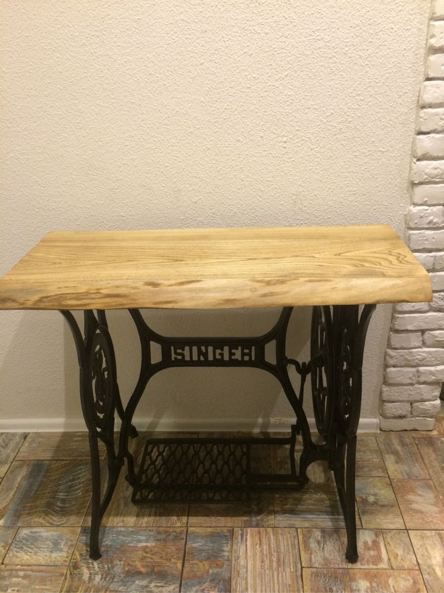 Подстолье Зингер