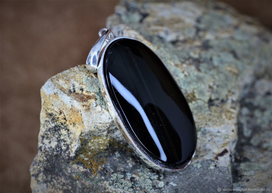 Липаритовые обсидианы