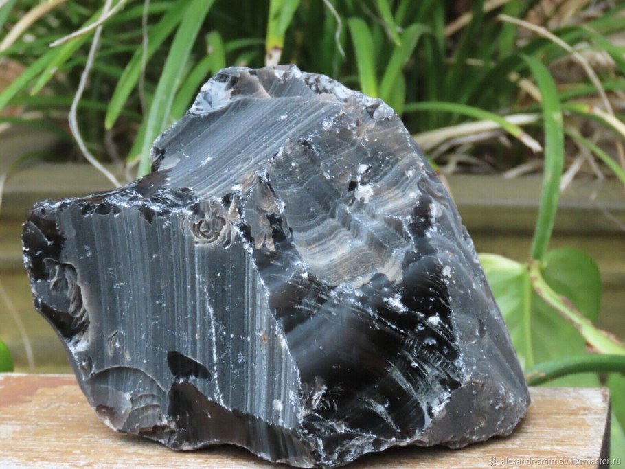 Осколки обсидиана