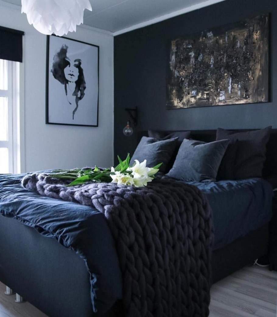 Синий интерьер спальни