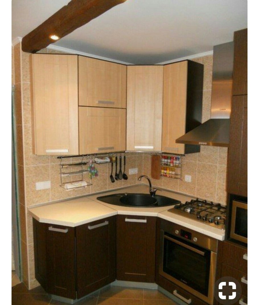 Кухня в хрущевку угловая