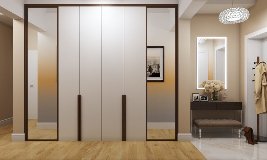 Прихожая с раздвижными дверями