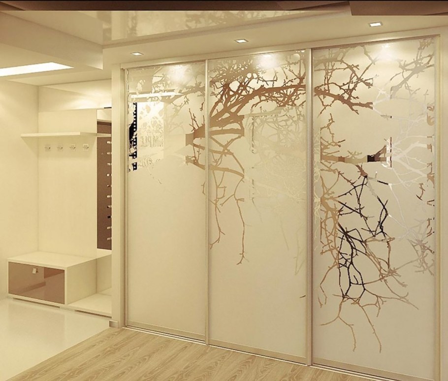 Шкаф купе с пескоструйным рисунком