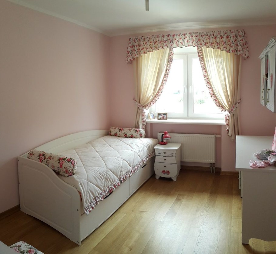 Занавески в спальню для девочки