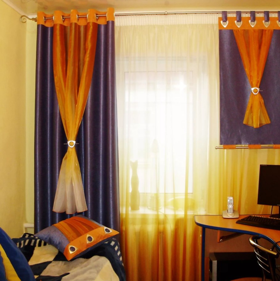 Шторы в комнату подростка