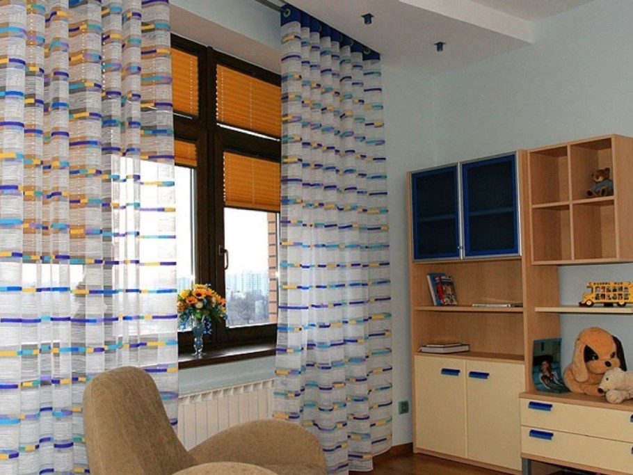 Шторы в спальню подростка