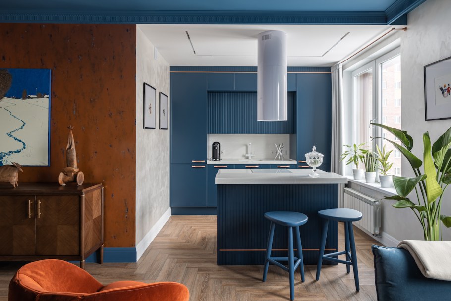 Модные цвета в интерьере кухни 2023