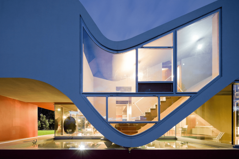 Дом Бернардо Родригеса в Португалии