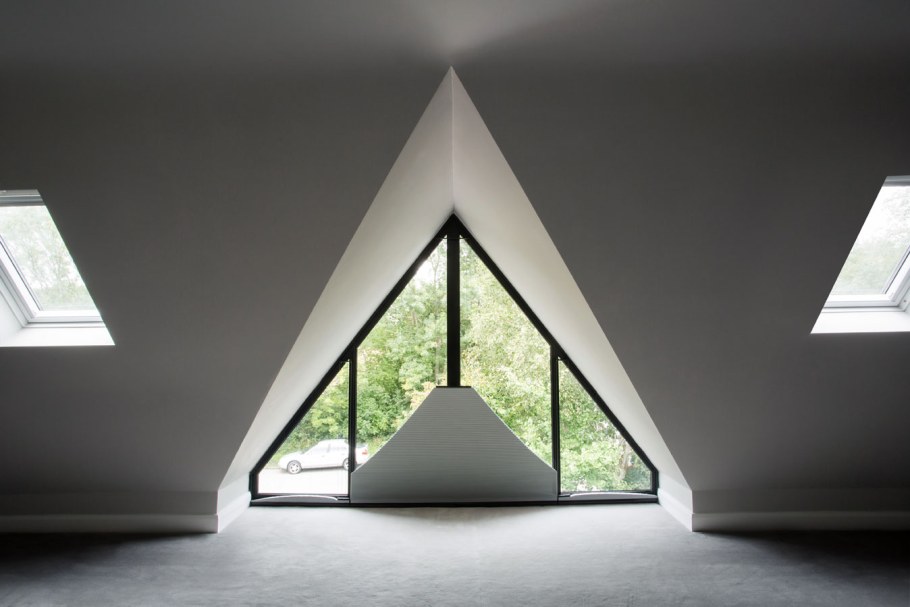 Треугольные окна