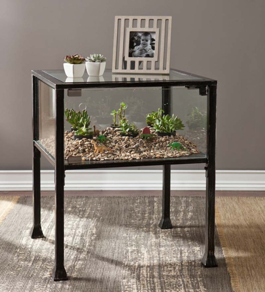Столик под аквариум в стиле лофт