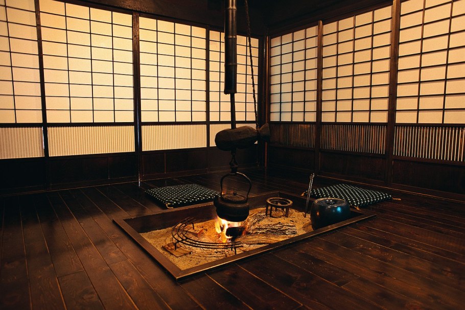 Минка японский дом внутри