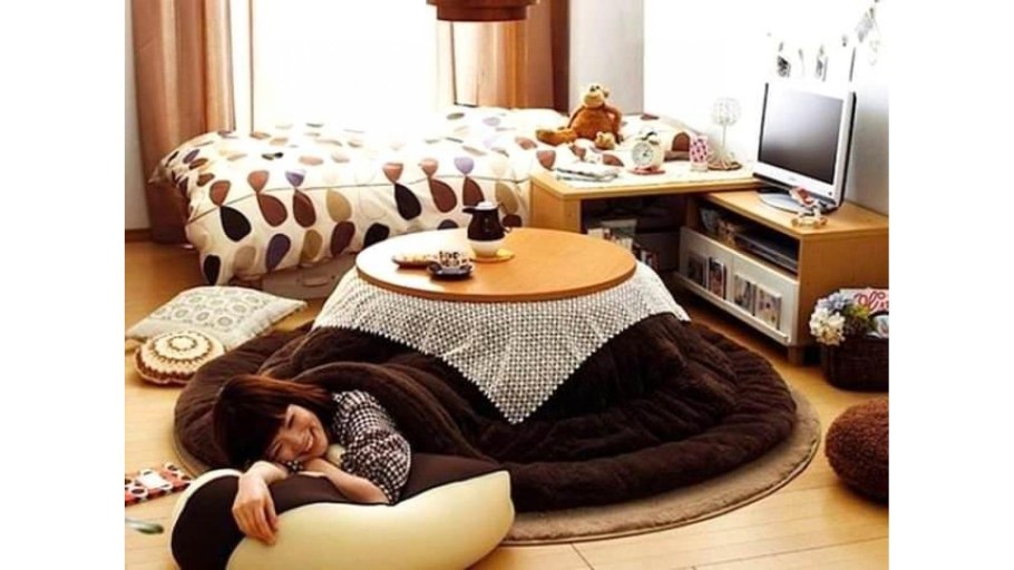 Японский стол котацу