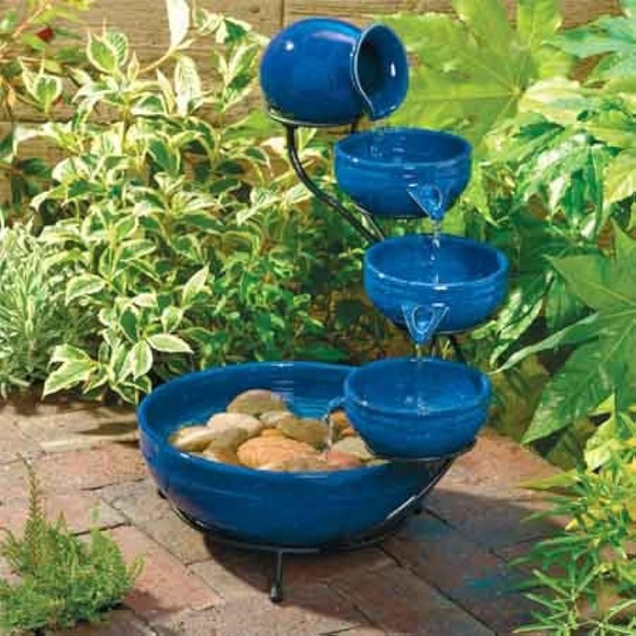 Мини фонтаны для сада