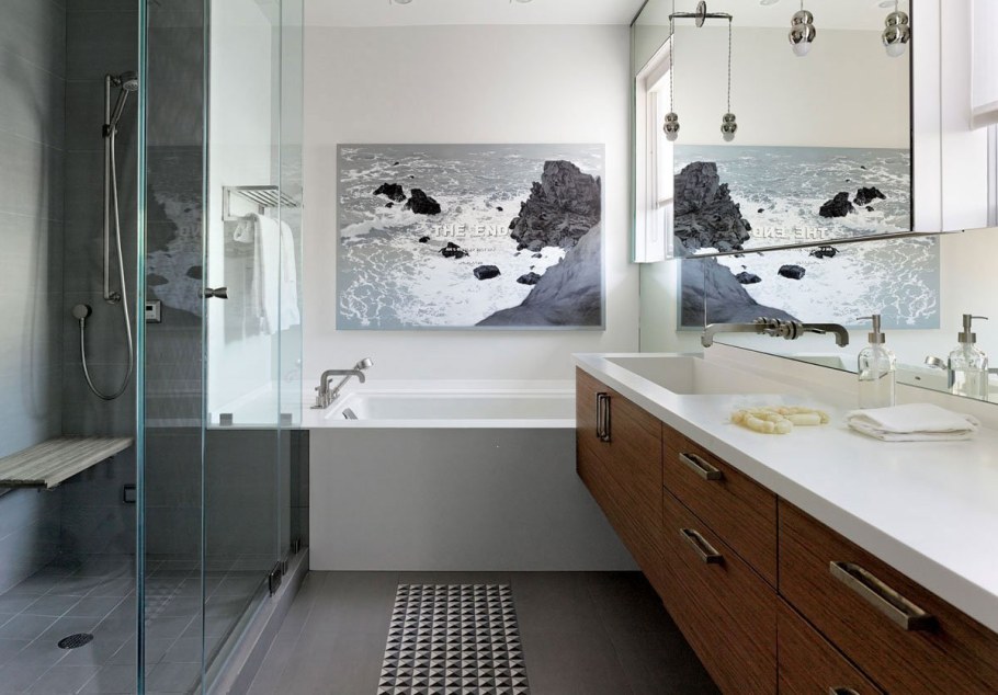 Современная картина в ванную комнату