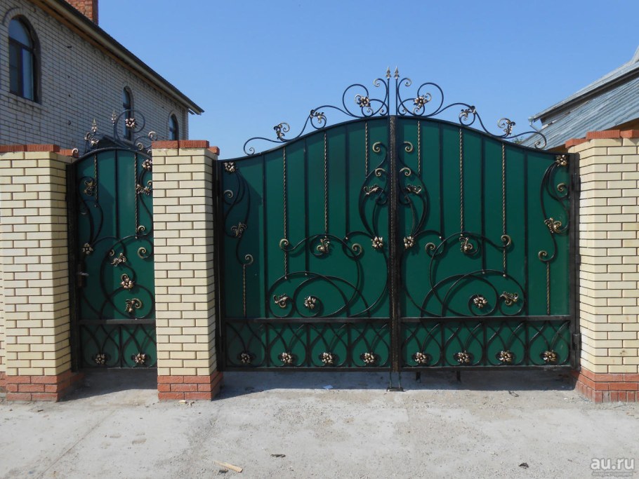 Кованые ворота