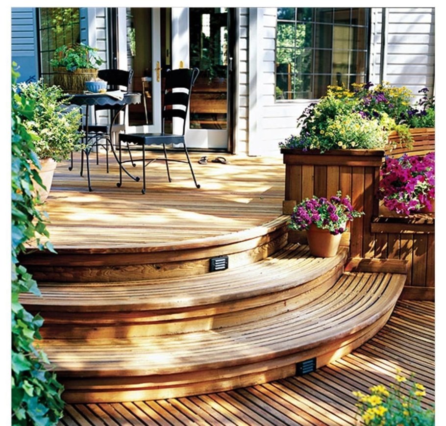 Ступени для крыльца полукругом из дерева