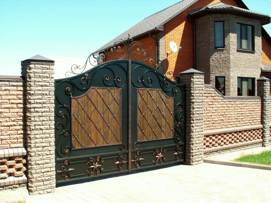 Кованые ворота