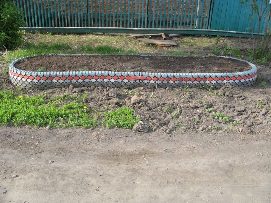 Бордюр для клумб