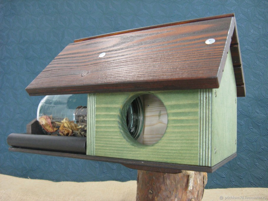 Кормушка для белок