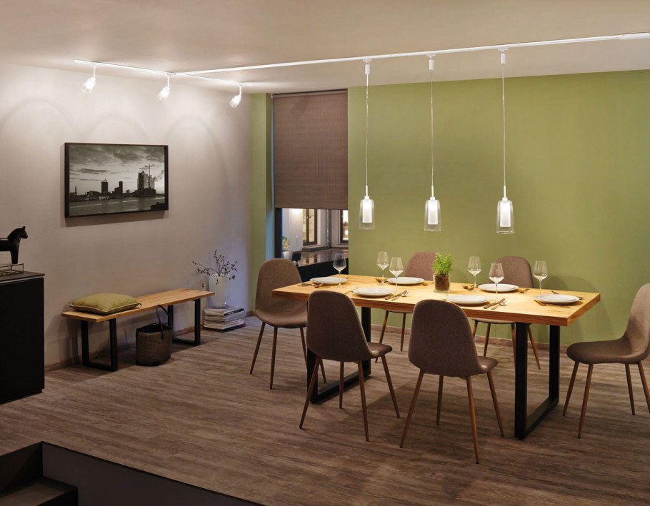 Светильник над обеденным столом