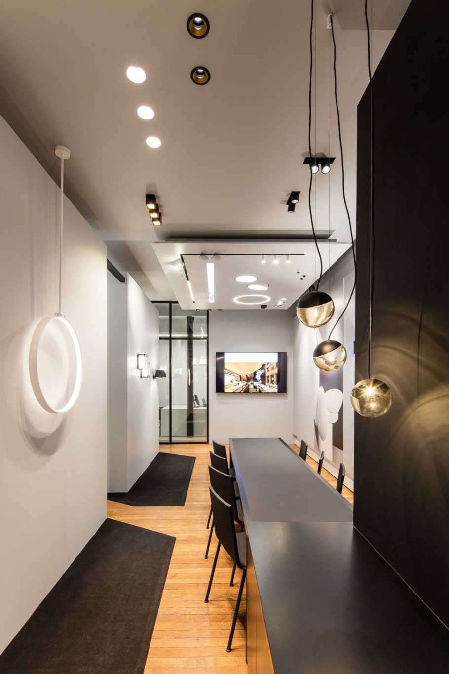 Delta Light SUPERLOOP светильники в интерьере