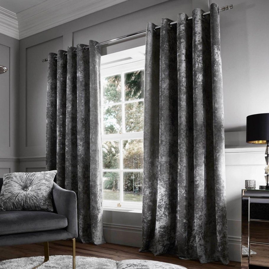 Шторы к серым стенам