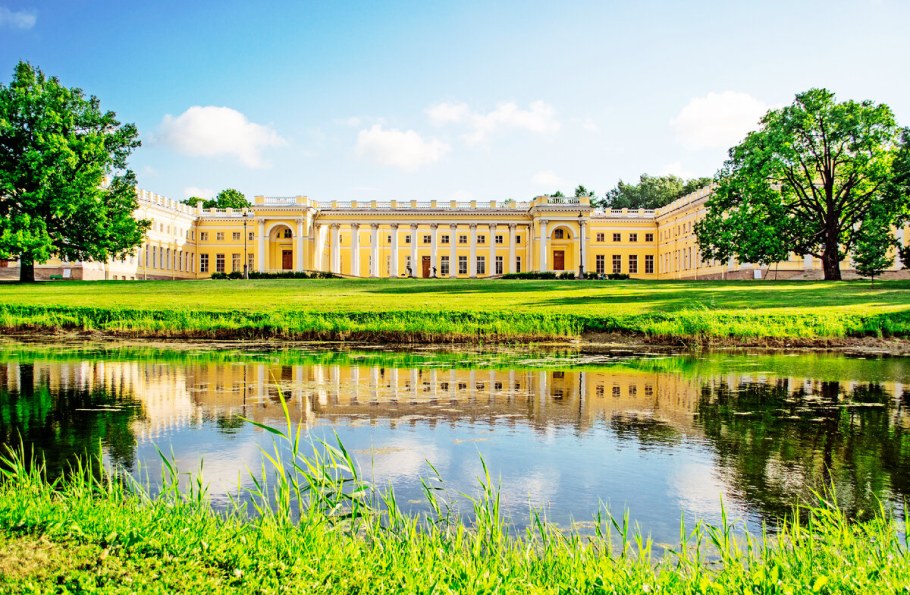 Александровский дворец Джакомо Кваренги