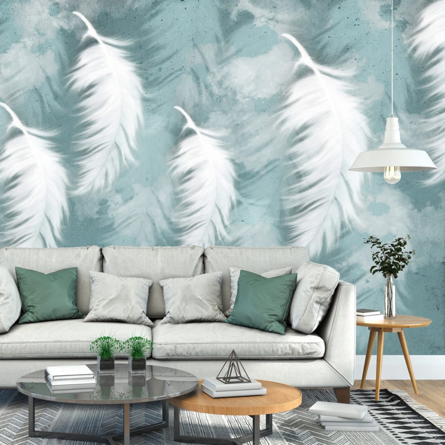 Фреска перья