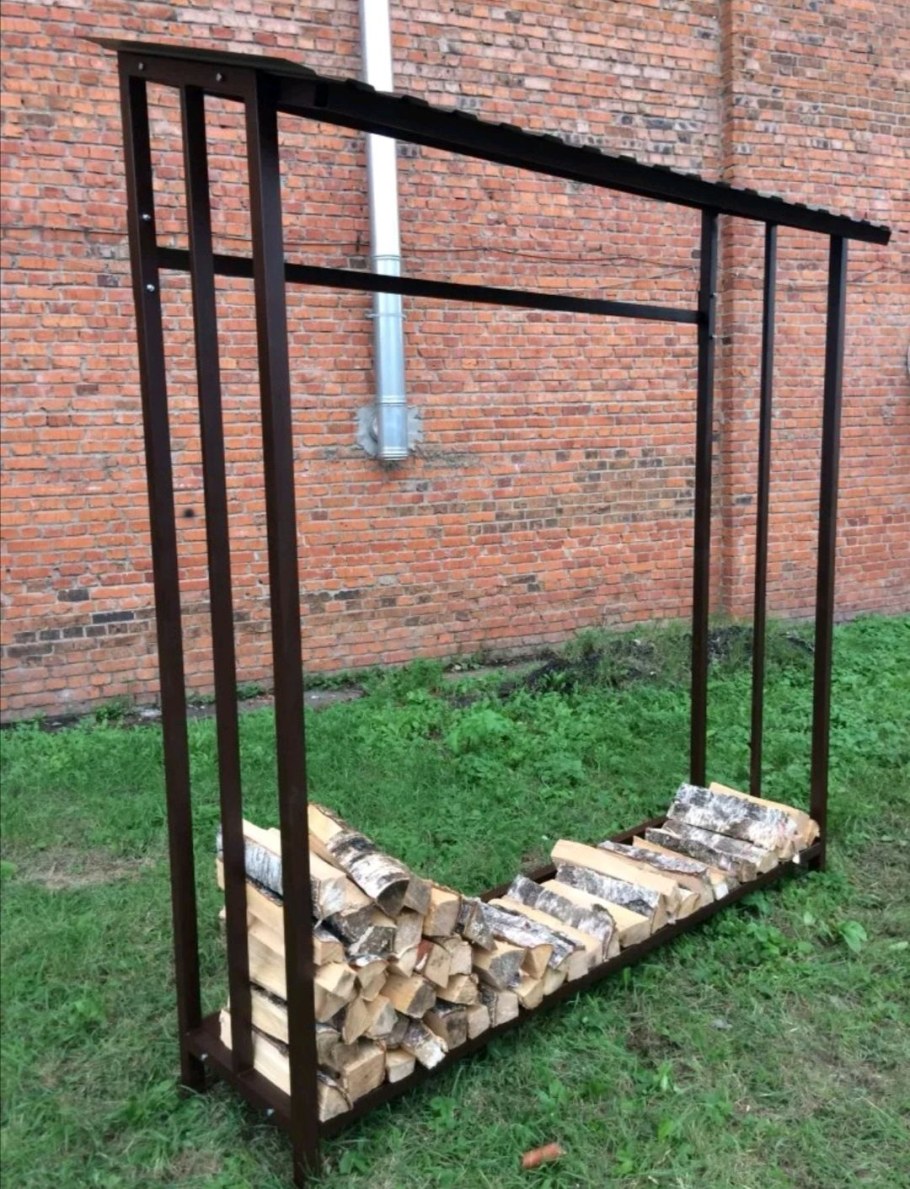 Дровник уличный