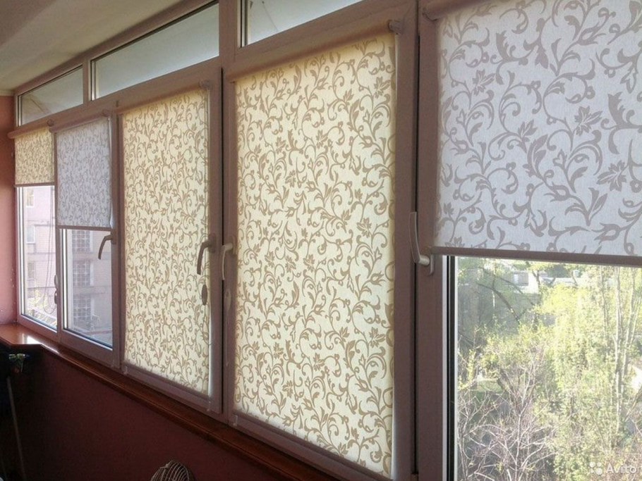 Тканевые жалюзи на балкон