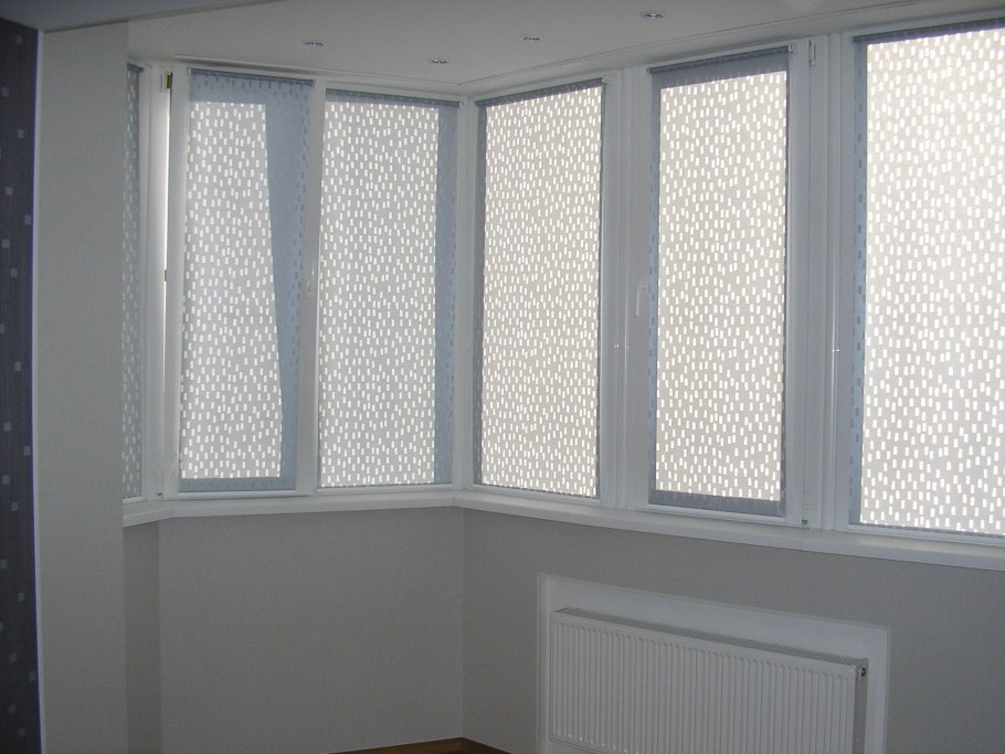 Жалюзи на балкон