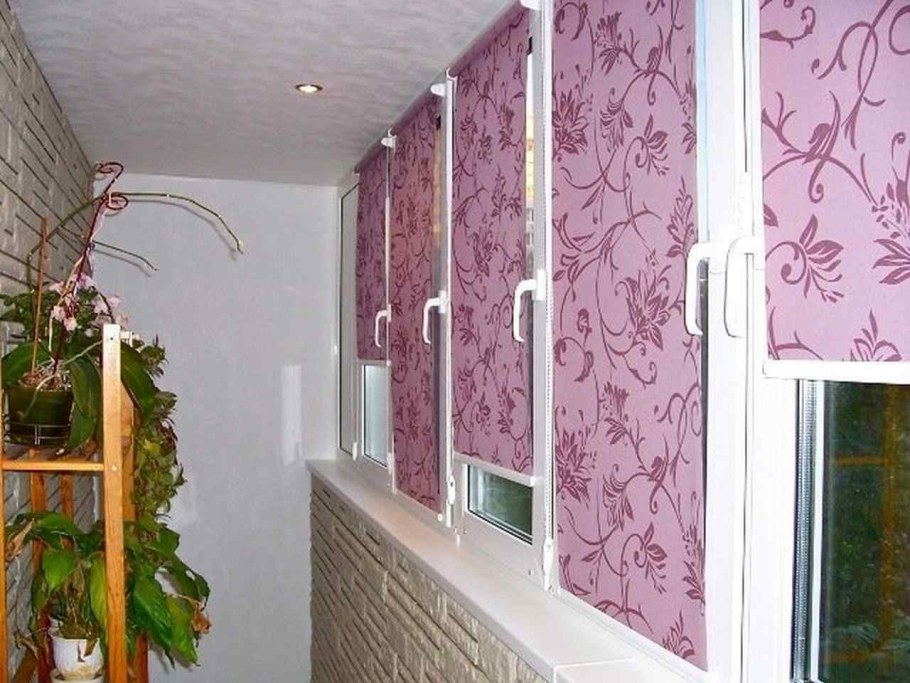 Тканевые жалюзи на балкон