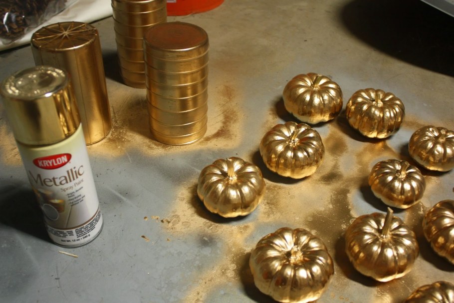 Золотая краска в баллоне