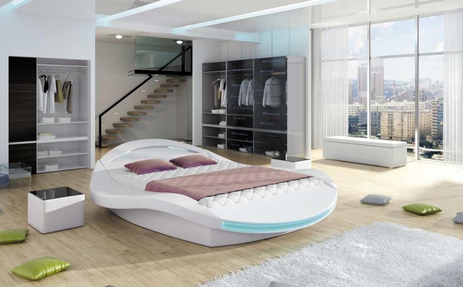 Круглая двуспальная кровать в интерьере