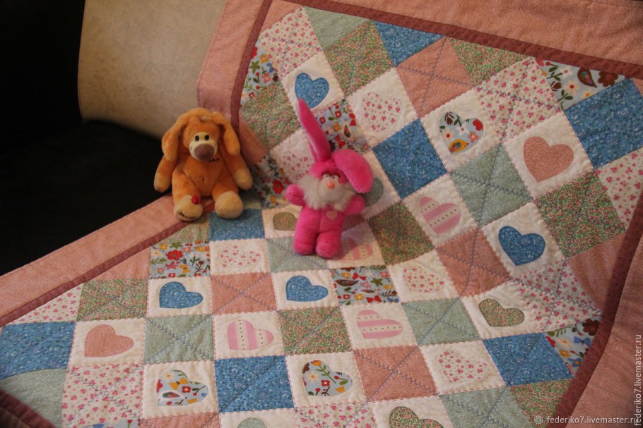 Детское лоскутное одеяло