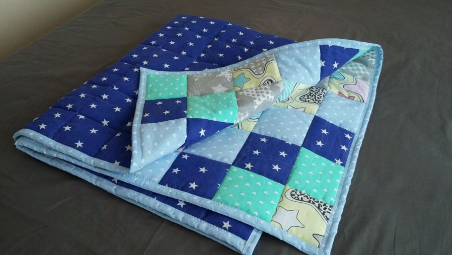 Детское лоскутное одеяло