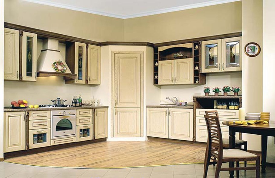 Кухонная мебель цвета слоновой кости