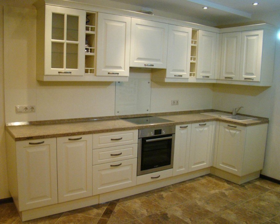 Кухонный гарнитур слоновая кость