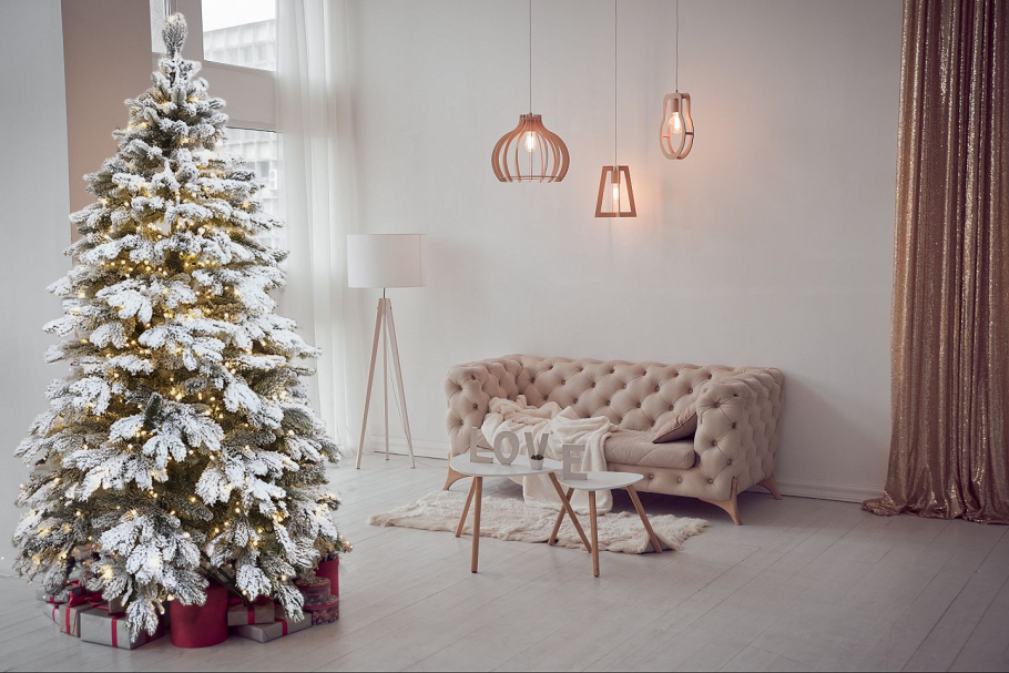 Искусственная елка Adele заснеженная 240 см