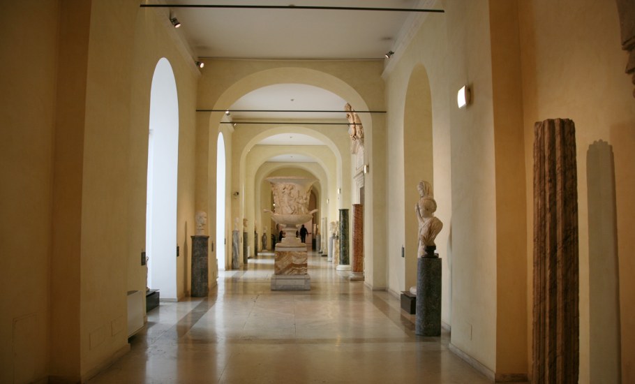 Коридор Анфилада