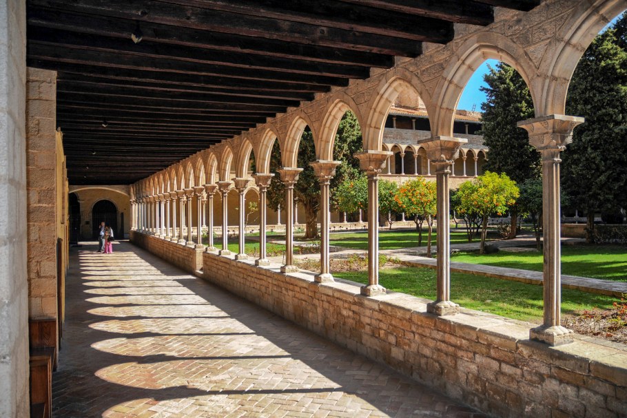 Педральбес клуатр